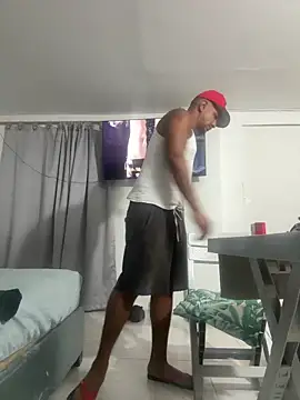 Snapshot of bigdick211292 chatting on 03/22/26, 09:13 bigdick211292 online show from 03/22/26, 09:13