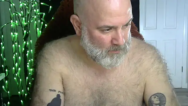 Snapshot of XJJ77x chatting on 01/07/26, 04:37 XJJ77x online show from 01/07/26, 04:37