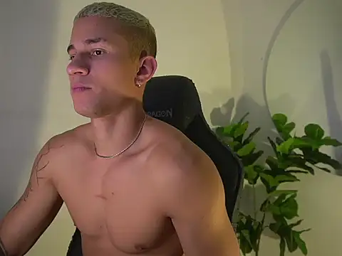 Thin tommy11 online show from 03/18/26, 10:24