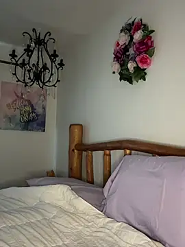 Snapshot of Edens_Promise chatting on 02/09/26, 02:32 Edens Promise online show from 02/09/26, 02:32