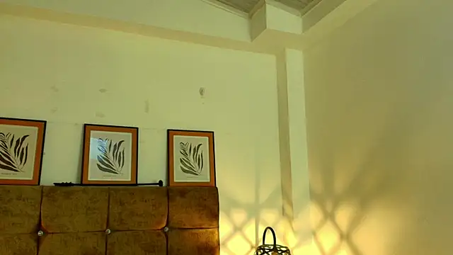 kat paradise online show from 04/09/26, 11:48