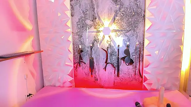 Sofia-love7 online show from 03/19/26, 09:30