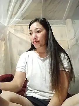 Lovephay8x online show from 06/17/26, 12:02