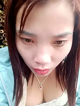 yeutinh00 online show from 02/14/26, 04:42