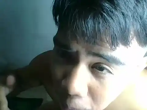 Snapshot of alejandro_fernan chatting on 02/23/26, 07:00 alejandro fernan online show from 02/23/26, 07:00