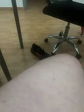 Snapshot of paco199923 chatting on 01/10/26, 12:23 paco199923 online show from 01/10/26, 12:23