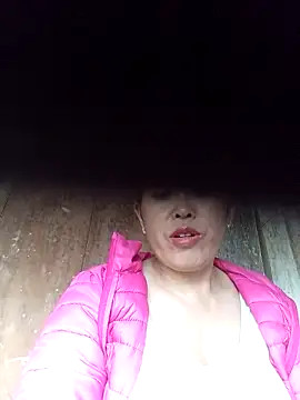 dakota-kis online show from 04/21/26, 02:51