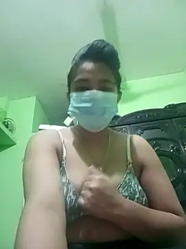 Snapshot of Nusratkkk0083 chatting on 02/26/26, 05:34 Nusratkkk0083 online show from 02/26/26, 05:34