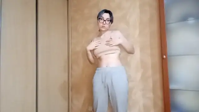 Snapshot of EvonTabb chatting on 02/03/26, 02:11 EvonTabb online show from 02/03/26, 02:11