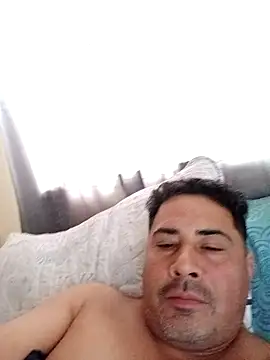 Snapshot of Piscis46 chatting on 01/18/26, 12:31 Piscis46 online show from 01/18/26, 12:31