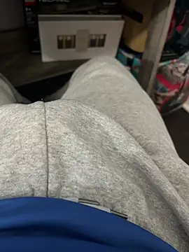 elpapigrande12 online show from 02/17/26, 03:36