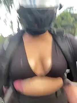 Scarlet auraa online show from 02/18/26, 10:28