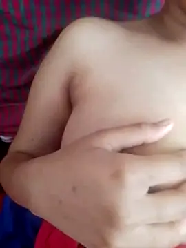 Snapshot of himu30283 chatting on 03/10/26, 05:34 himu30283 online show from 03/10/26, 05:34