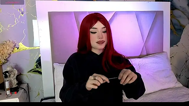 Sienna Desiree online show from 04/06/26, 12:17