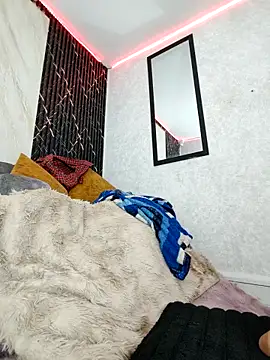 Isis Hot   online show from 02/28/26, 12:06