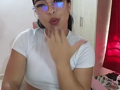 Snapshot of Daphne_Grayy chatting on 02/05/26, 10:03 Daphne Grayy online show from 02/05/26, 10:03