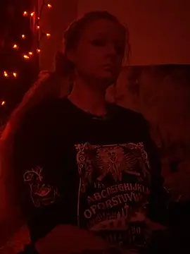 Snapshot of Autumn_paige chatting on 03/01/26, 07:27 Autumn paige online show from 03/01/26, 07:27