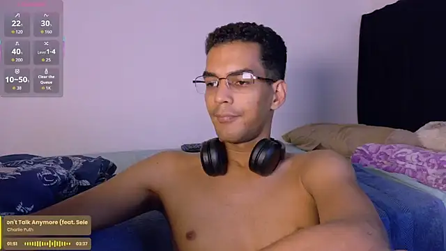 Pikashu7u7 online show from 03/02/26, 05:08