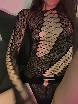 Annaluvv online show from 04/23/26, 11:40