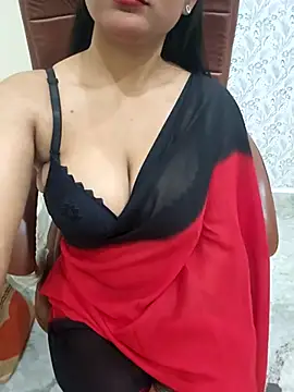 cute payal143 online show from 02/14/26, 06:10