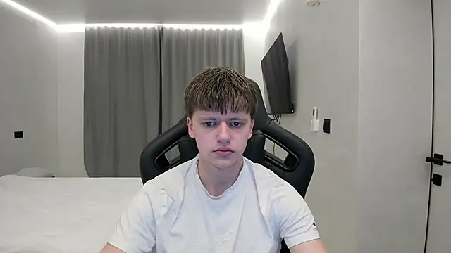 bonekoambalabu online show from 04/13/26, 06:57