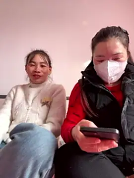 Faded pink online show from 01/12/26, 01:22