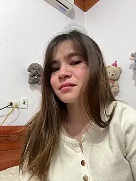 Snapshot of Small_big chatting on 01/06/26, 12:03 Small big online show from 01/06/26, 12:03