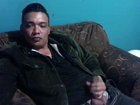 Snapshot of latinomoreno95 chatting on 04/08/26, 01:49 latinomoreno95 online show from 04/08/26, 01:49