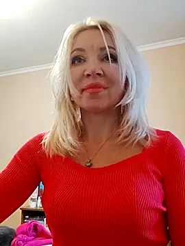 Snapshot of MiraStar984 chatting on 02/19/26, 03:08 MiraStar984 online show from 02/19/26, 03:08