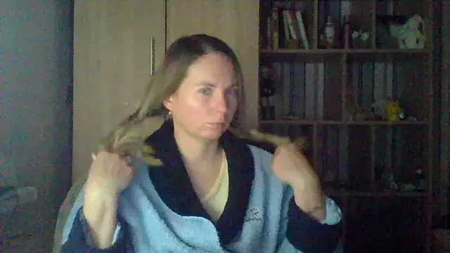 VikiLove765 online show from 02/25/26, 03:54