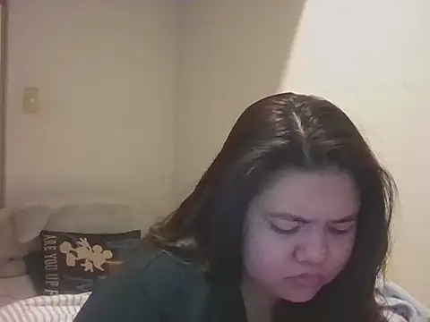 Allie 143 online show from 01/06/26, 08:51