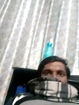 Snapshot of arsdeep1989 chatting on 01/11/26, 01:38 arsdeep1989 online show from 01/11/26, 01:38