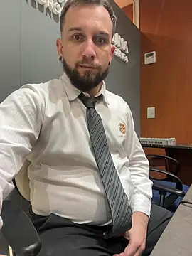 Snapshot of Chubandchaser chatting on 02/27/26, 10:54 Chubandchaser online show from 02/27/26, 10:54