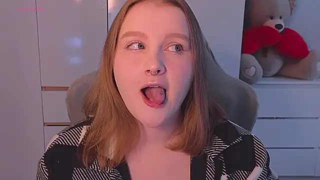 Ol1via online show from 02/28/26, 04:13