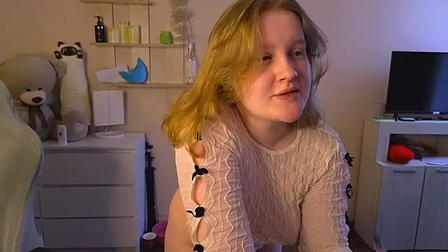 Ol1via online show from 04/23/26, 03:19