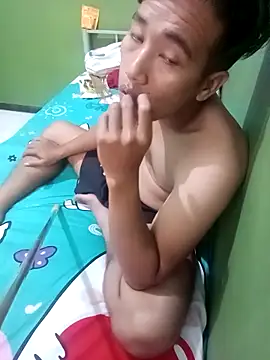 Reynalx online show from 03/09/26, 01:42