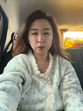 Jingjingxiang-520 online show from 02/11/26, 03:33