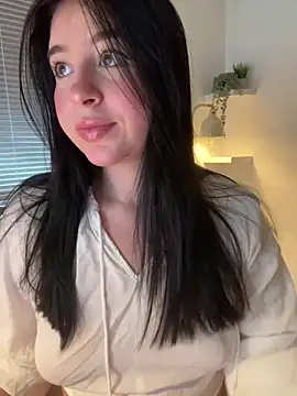 evelynrosess1 online show from 03/06/26, 10:39