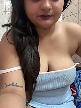 Snapshot of Curvy_Anaya chatting on 06/05/26, 06:52 Curvy Anaya online show from 06/05/26, 06:52