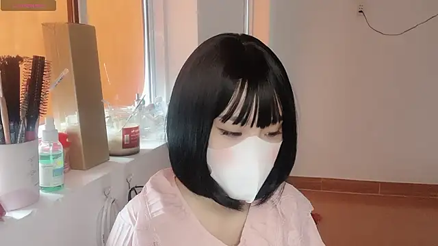 Tieu-May online show from 02/05/26, 05:45