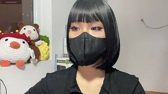 Tieu-May online show from 04/05/26, 09:17