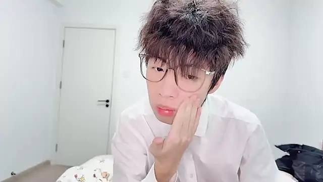 afahyu online show from 02/08/26, 02:26