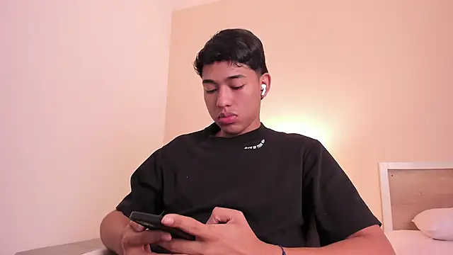 AustinTowers online show from 02/24/26, 07:56