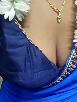 Snapshot of tamil-Diya90 chatting on 05/19/26, 06:03 tamil-Diya90 online show from 05/19/26, 06:03