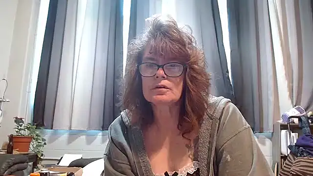 ladylavende3 online show from 03/22/25, 09:21