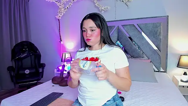 Astrid williams online show from 03/27/26, 03:12