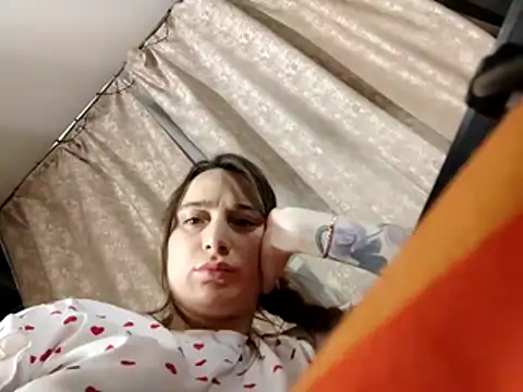 Snapshot of Ammy-Blum chatting on 02/23/26, 03:31 Ammy-Blum online show from 02/23/26, 03:31