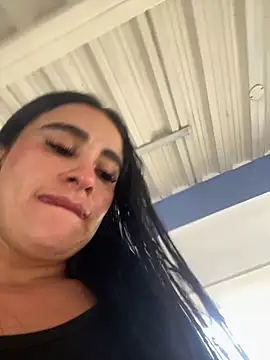 RoseOnYou online show from 04/23/26, 07:38