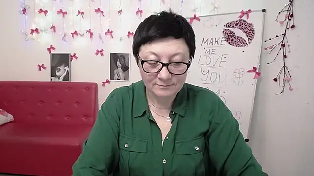 EmilyL0ve online show from 03/01/26, 07:16