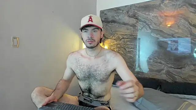 VelloTouch online show from 02/18/26, 03:57